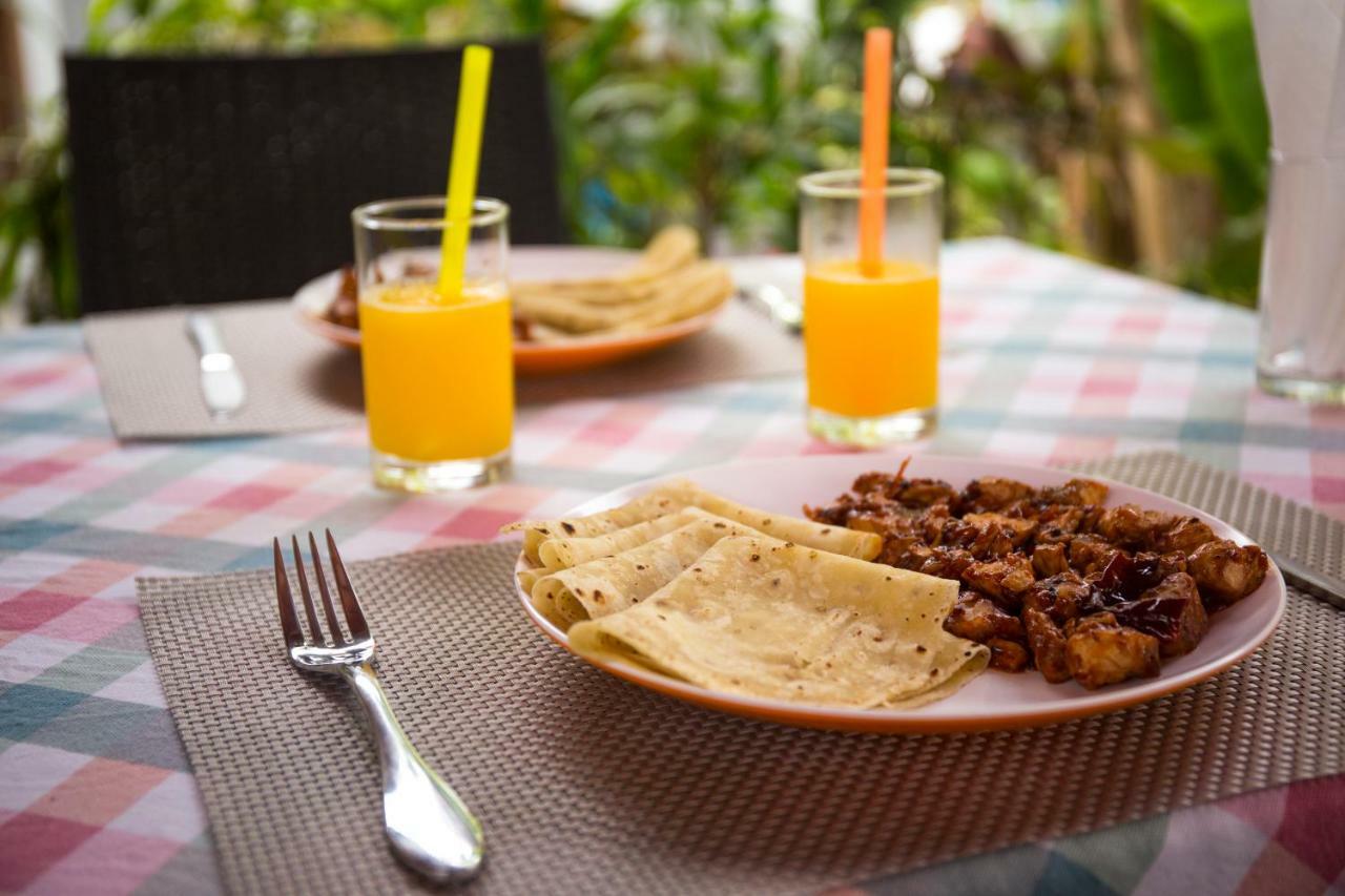 Silk Retreats Thulusdhoo Guest House Eksteriør billede